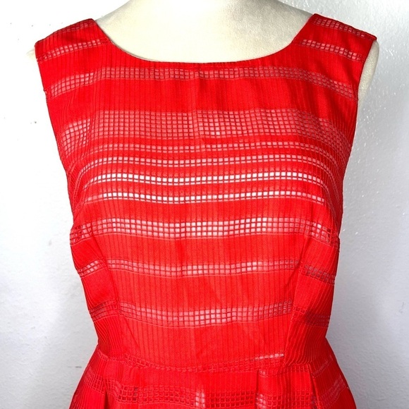 LA FEE MARABOUTEE Occasion Dress Knee Length Coral Red Sleeveless Size 38 / US 6 - Picture 4 of 11